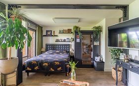 Jungle Stay In A Hidden Paradise